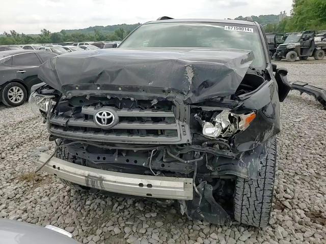 5TDBW5G17HS148576 2017 Toyota Sequoia Sr5