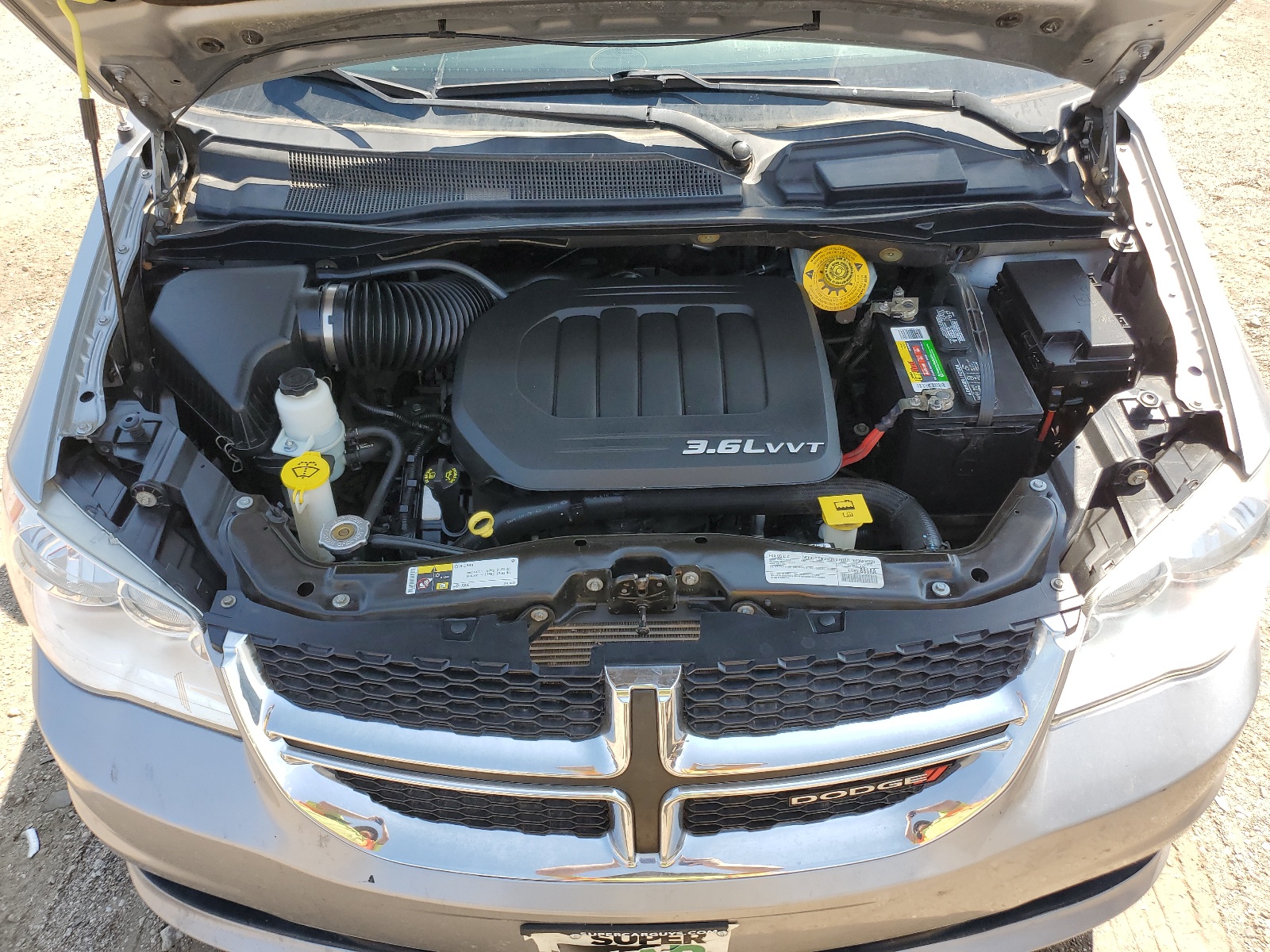 2C4RDGCG5HR867425 2017 Dodge Grand Caravan Sxt