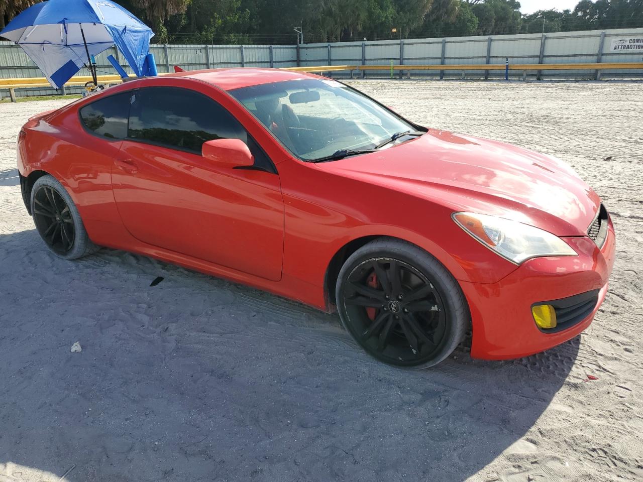2011 Hyundai Genesis Coupe 2.0T VIN: KMHHT6KD2BU052931 Lot: 69299154
