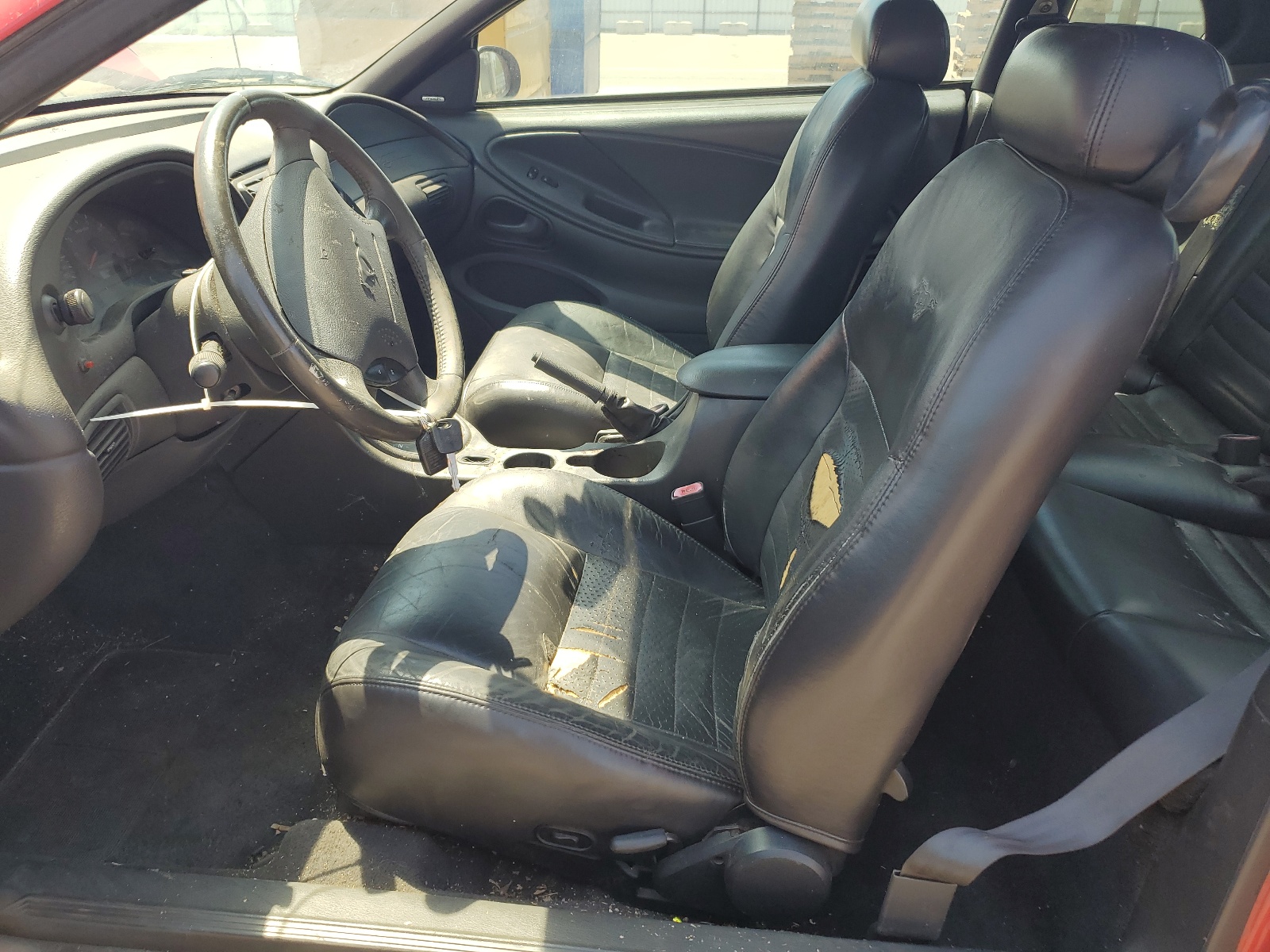 1FAFP42XX2F160576 2002 Ford Mustang Gt