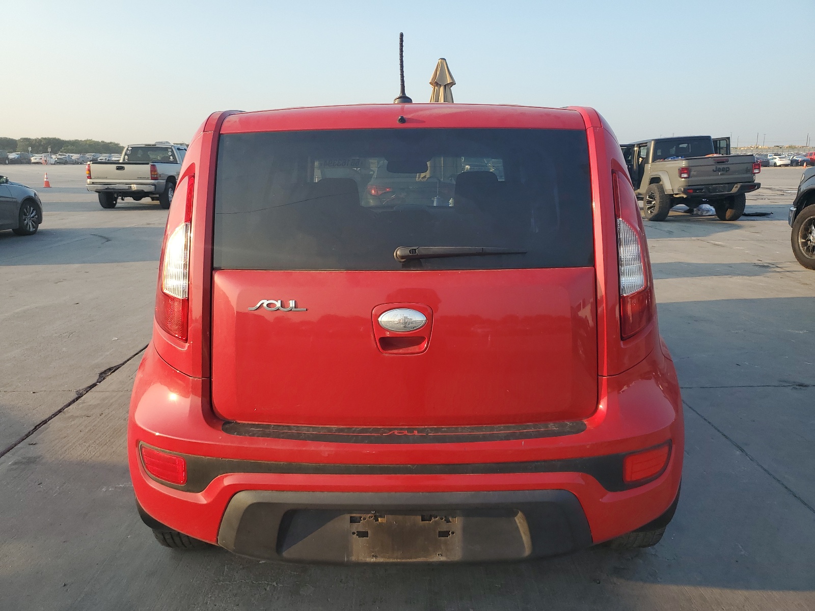 2013 Kia Soul vin: KNDJT2A59D7632588