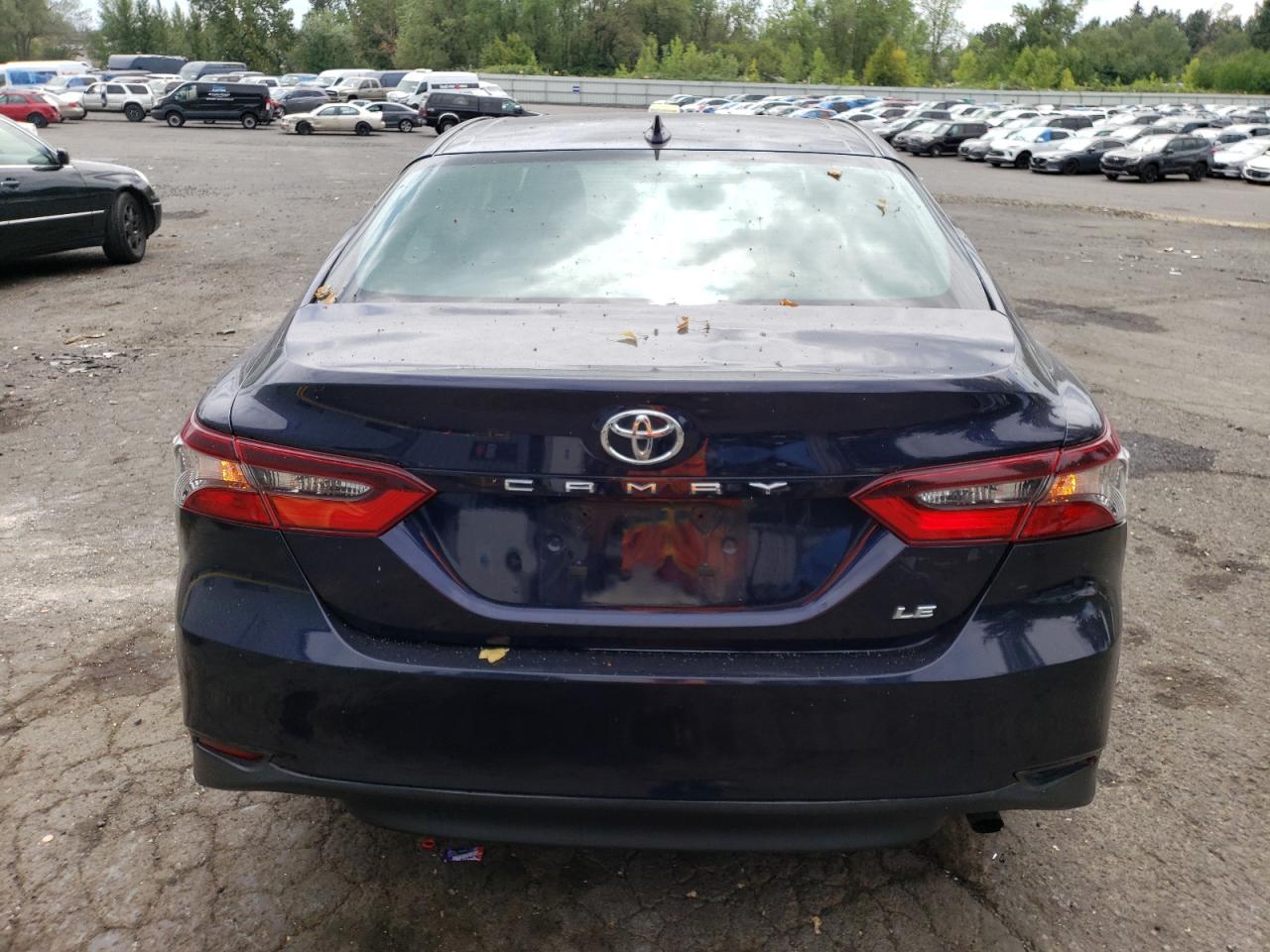 4T1C11AK9MU421791 2021 Toyota Camry Le