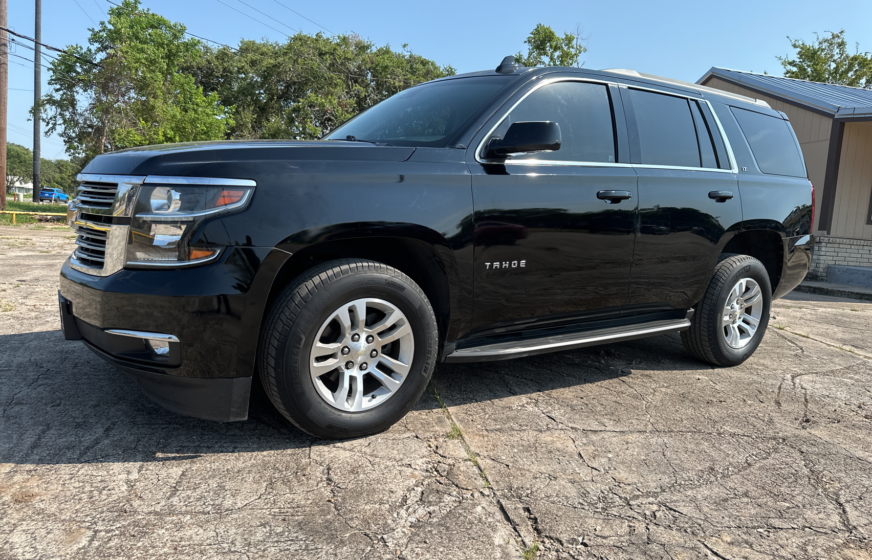 2018 Chevrolet Tahoe C1500 Lt vin: 1GNSCBKC9JR113968