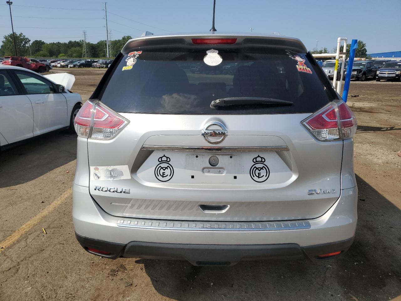 KNMAT2MV7GP639359 2016 Nissan Rogue S