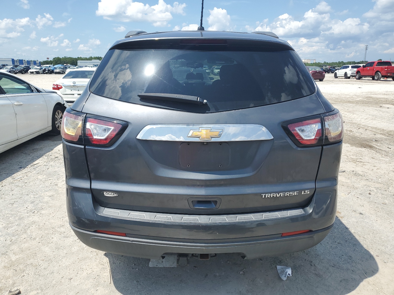 1GNKRFKD0EJ199545 2014 Chevrolet Traverse Ls