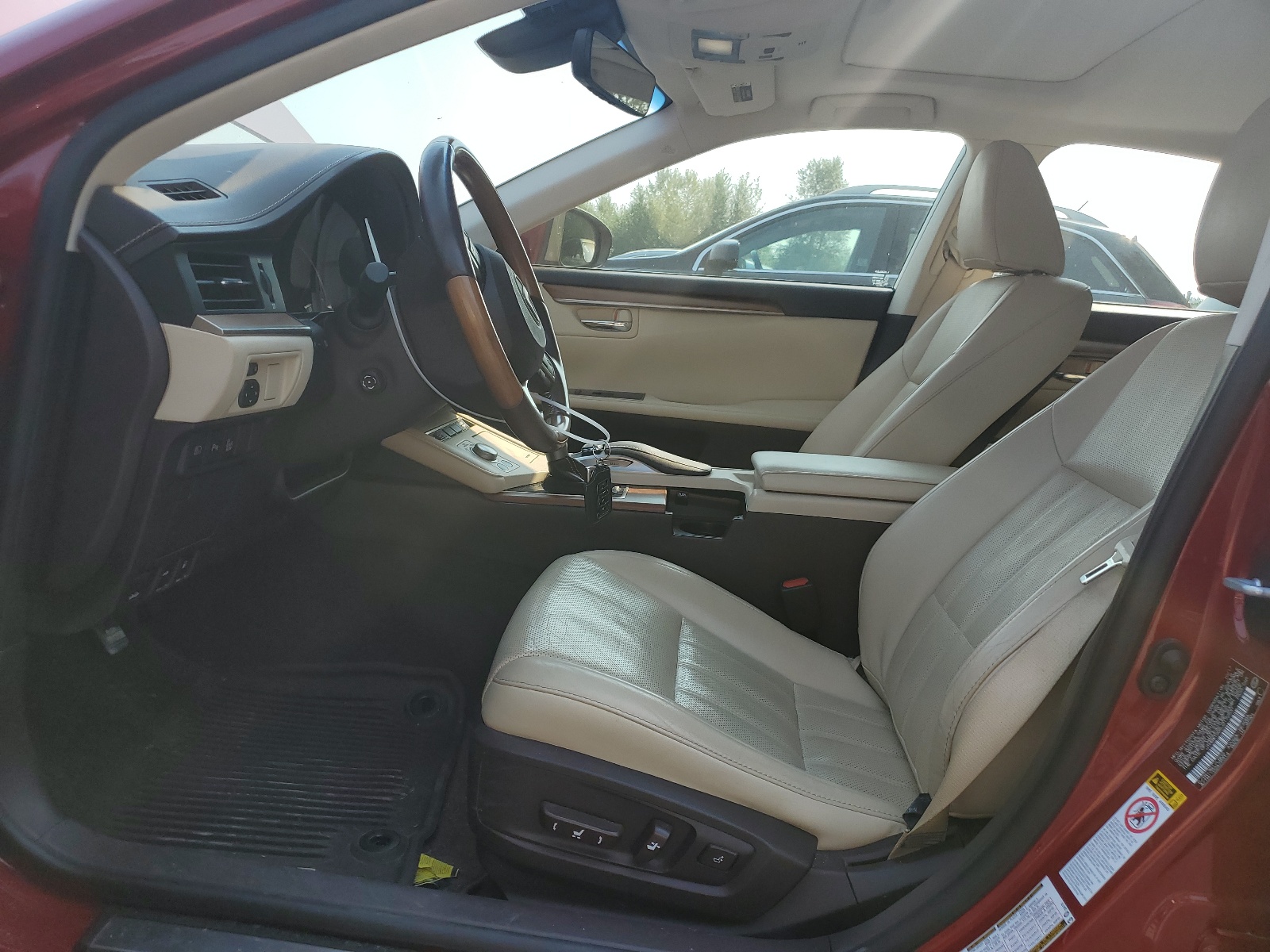 JTHBW1GG5J2172531 2018 Lexus Es 300H