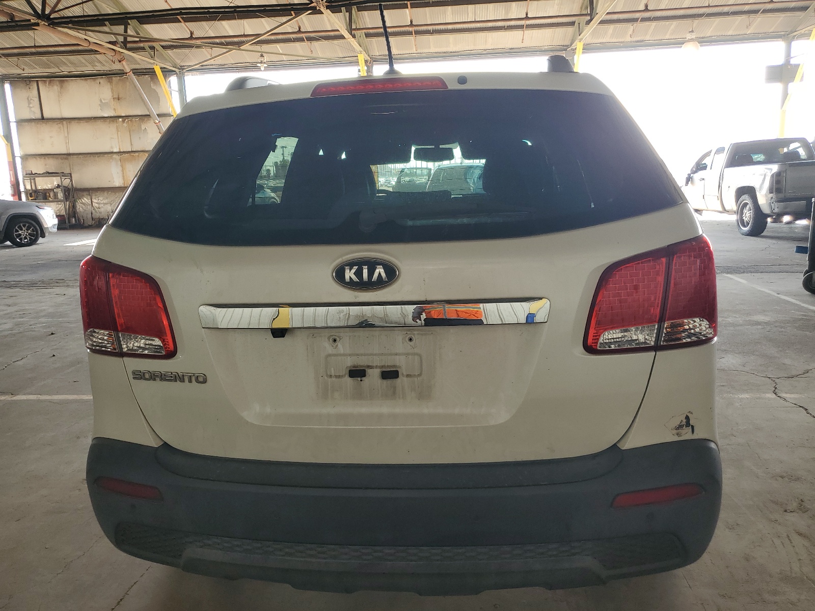 5XYKT3A63CG253381 2012 Kia Sorento Base