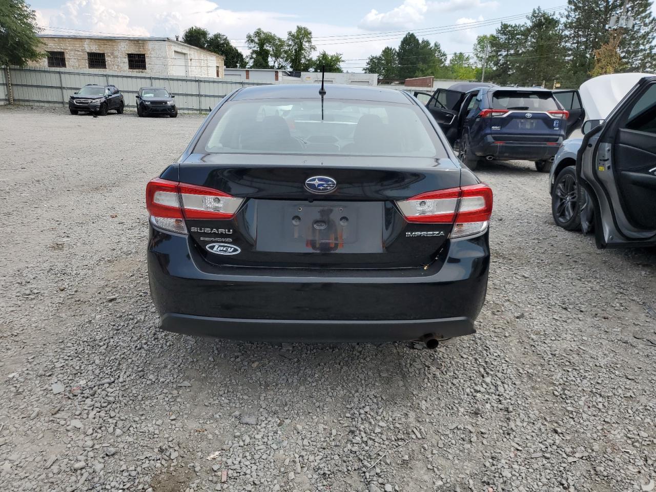 4S3GKAA66J3617047 2018 Subaru Impreza