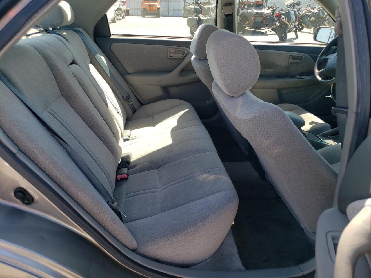 2000 Toyota Camry Ce VIN: JT2BG22K9Y0500810 Lot: 66672164