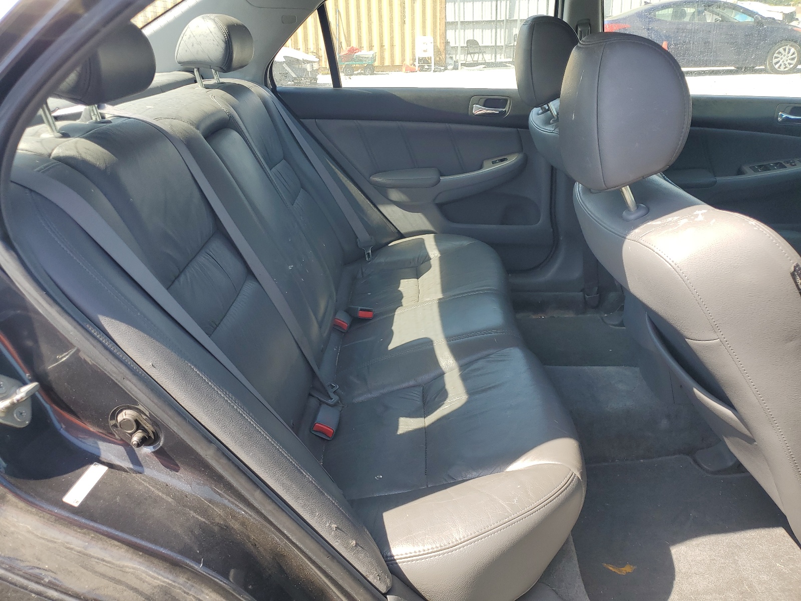 1HGCM56885A066889 2005 Honda Accord Ex