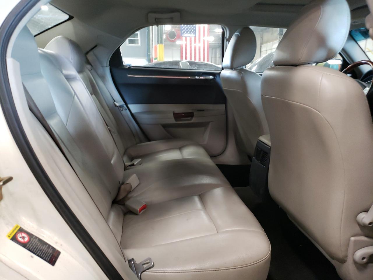 2005 Chrysler 300 Touring VIN: 2C3AA53G35H556396 Lot: 67497244