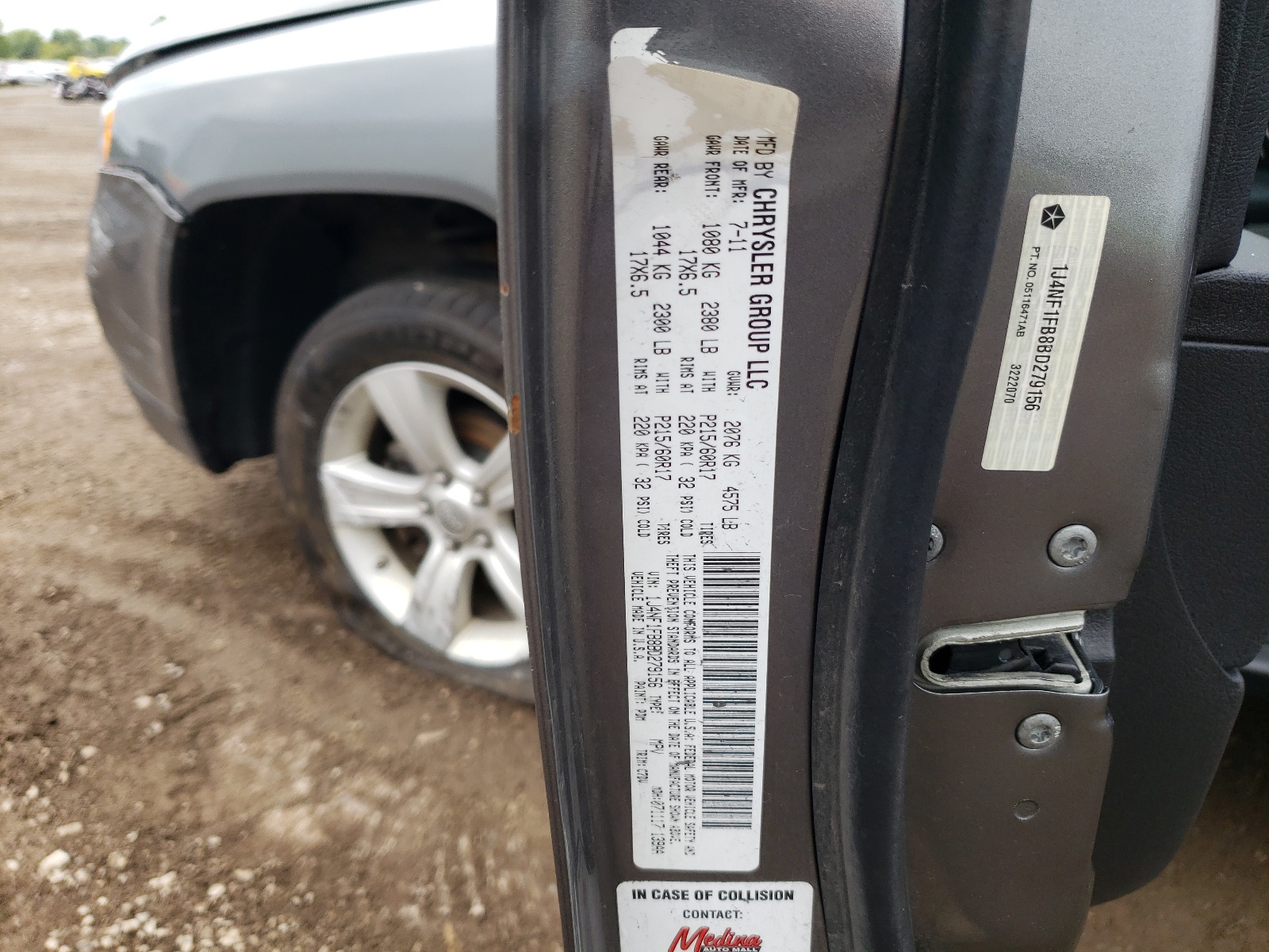 1J4NF1FB8BD279156 2011 Jeep Compass Sport