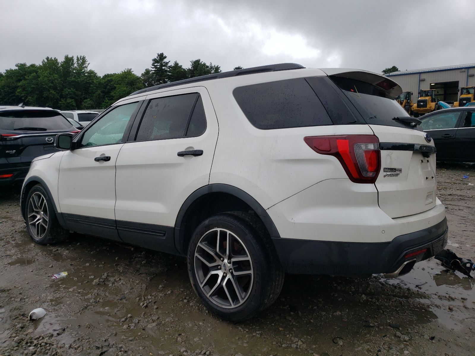 2016 Ford Explorer Sport vin: 1FM5K8GT1GGC02065