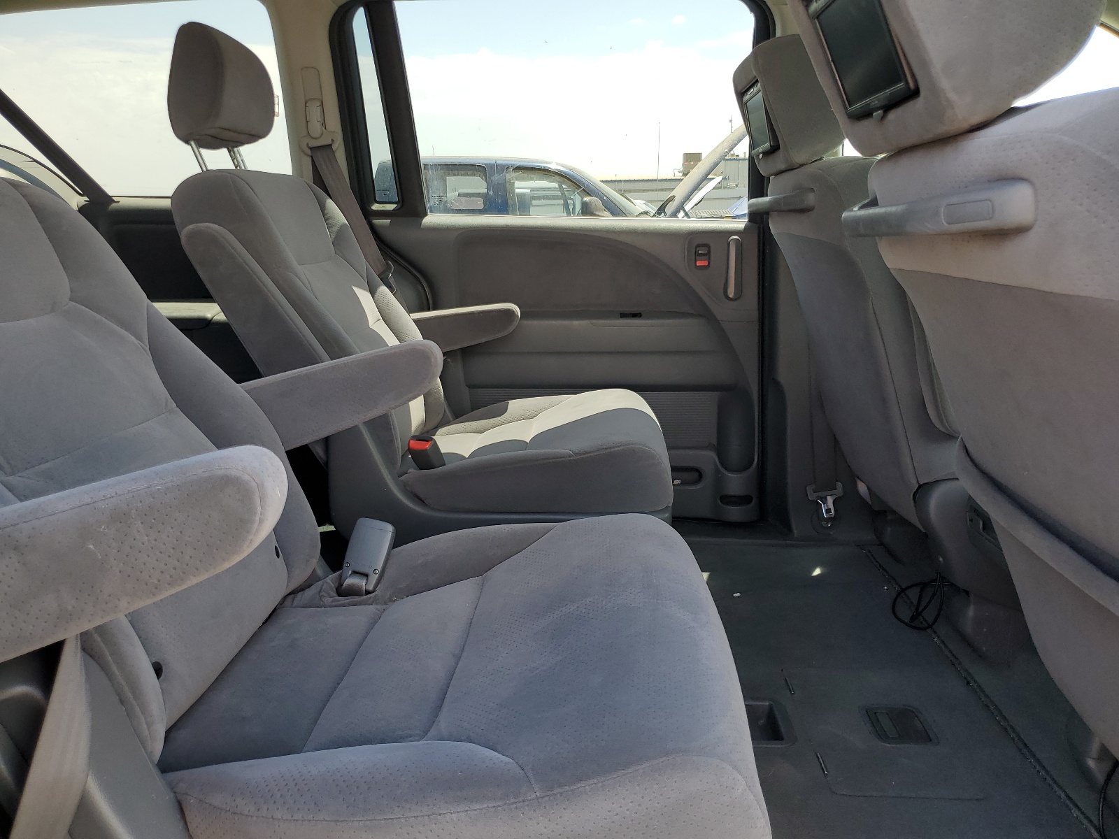 5FNRL38287B104124 2007 Honda Odyssey Lx