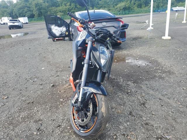 2015 KTM 1290 SUPER DUKE R