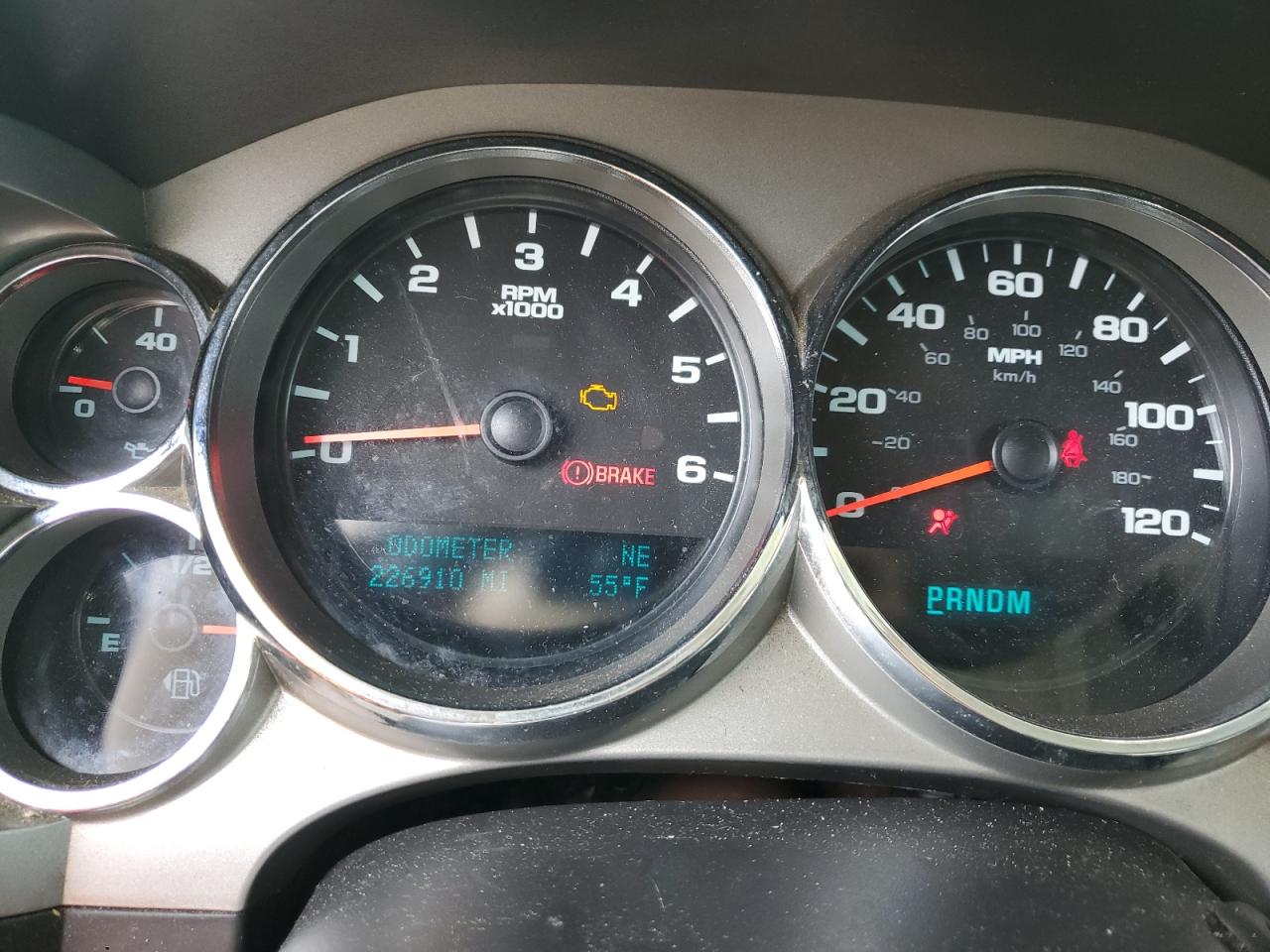 2011 Chevrolet Silverado - Image 9