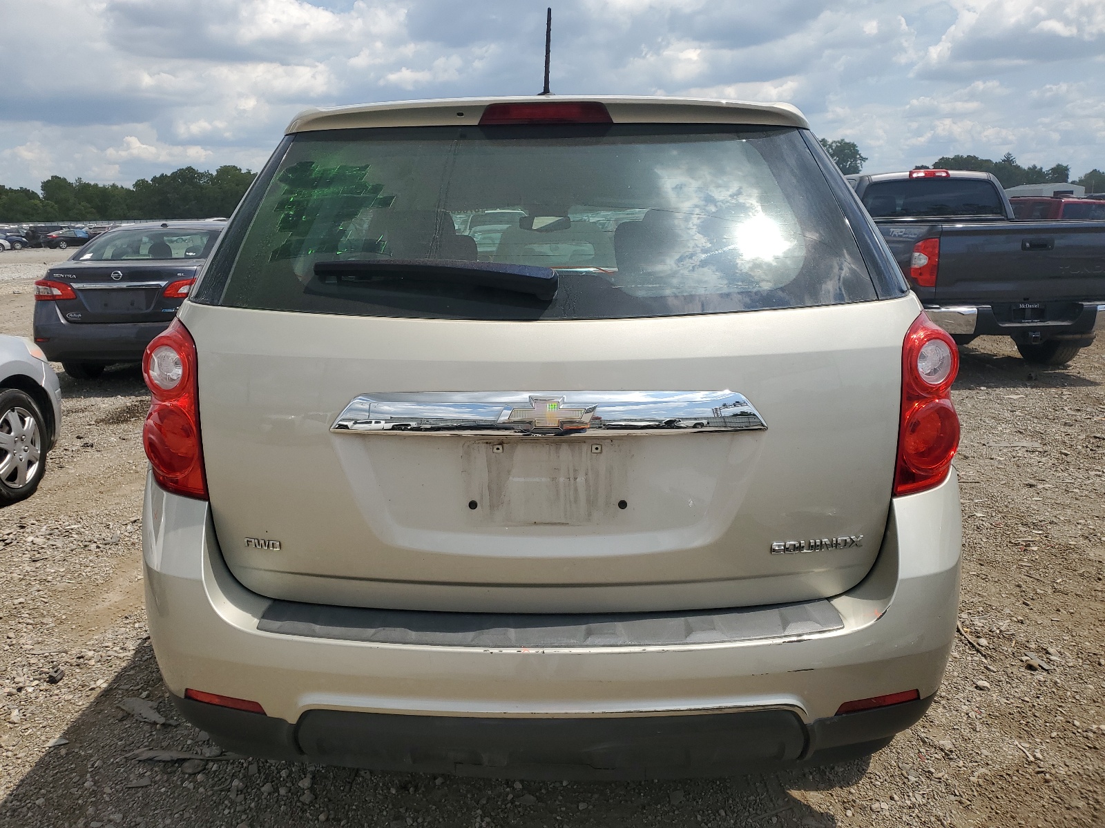 1GNFLEEK9FZ111568 2015 Chevrolet Equinox Ls