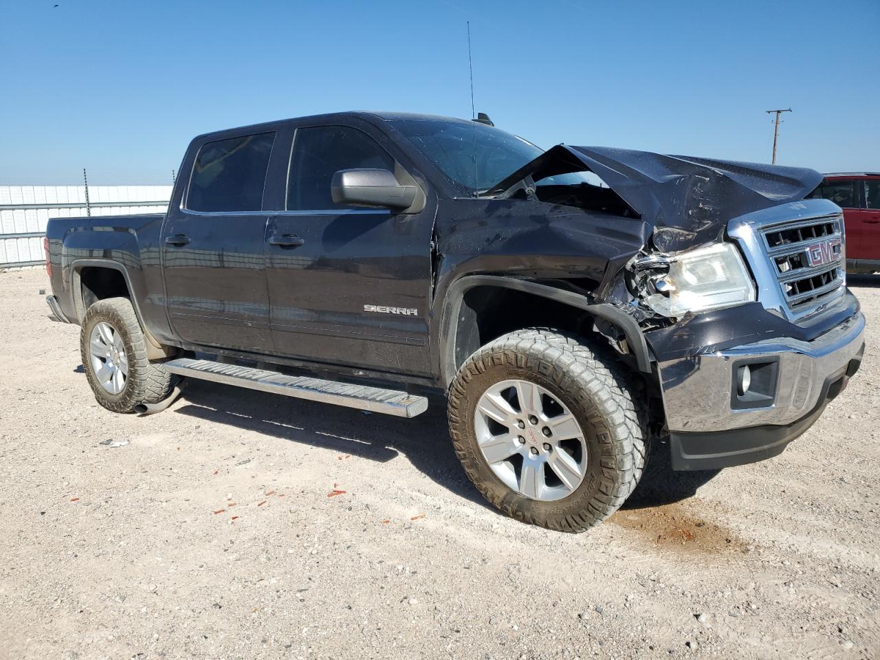2015 GMC Sierra - Image 4