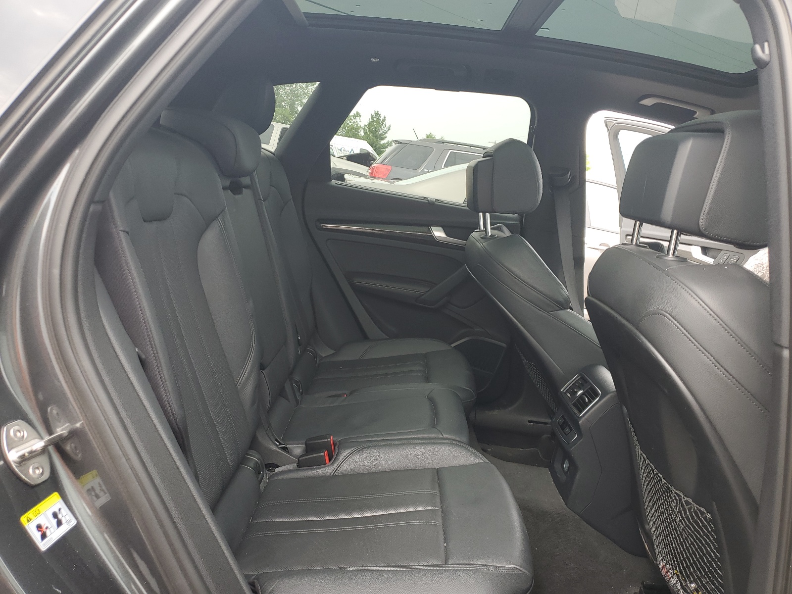 WA1C4AFY8J2025782 2018 Audi Sq5 Prestige