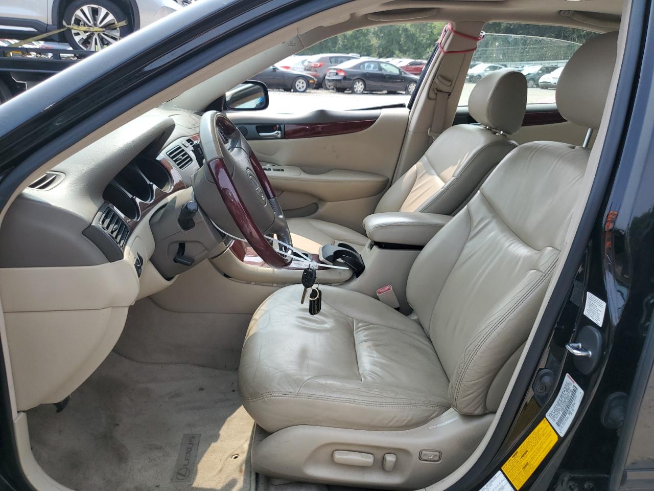 2002 Lexus Es 300 VIN: JTHBF30G520074215 Lot: 66866054