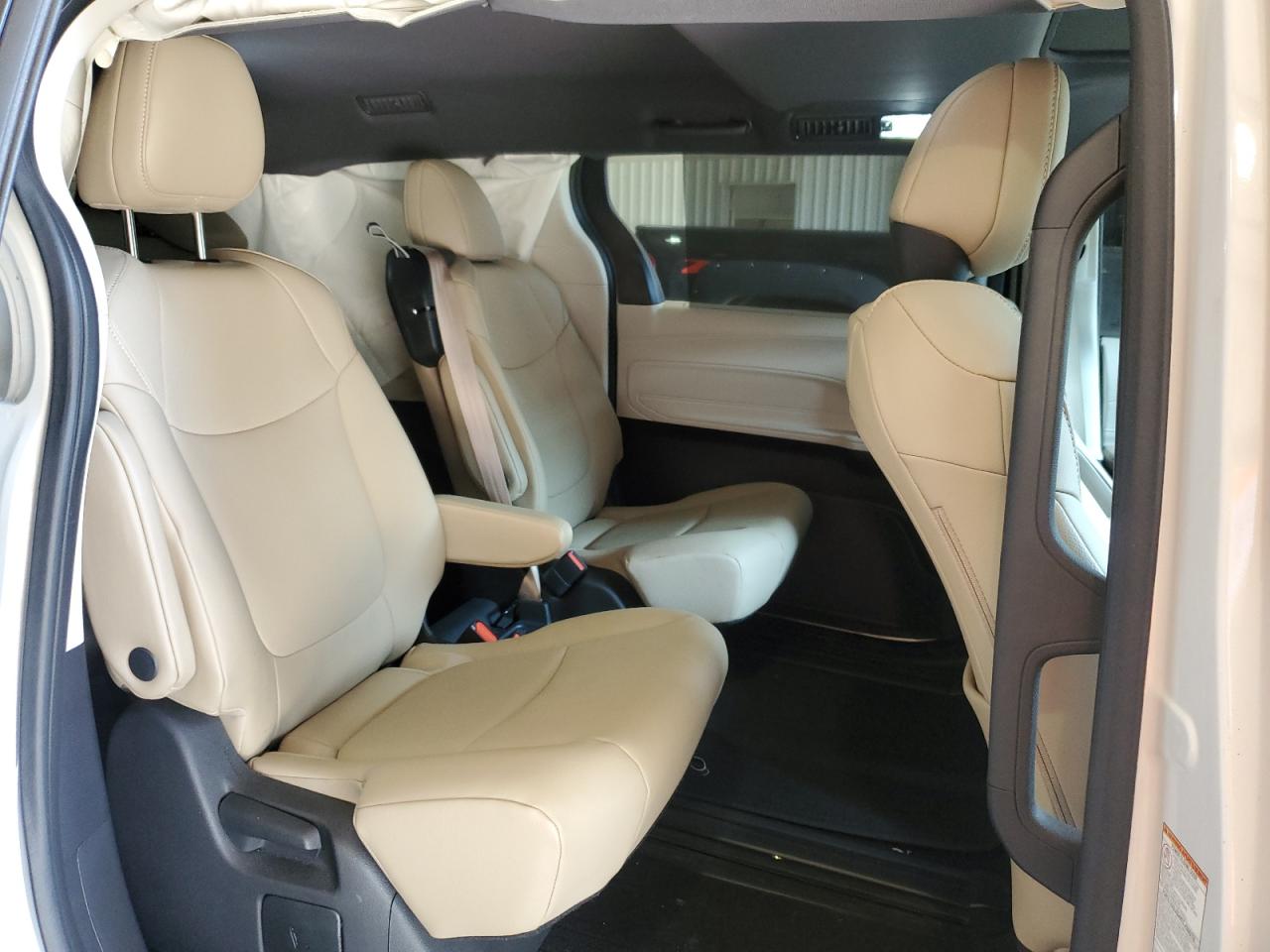 2022 Toyota Sienna Xle VIN: 5TDYRKEC3NS110049 Lot: 65832534