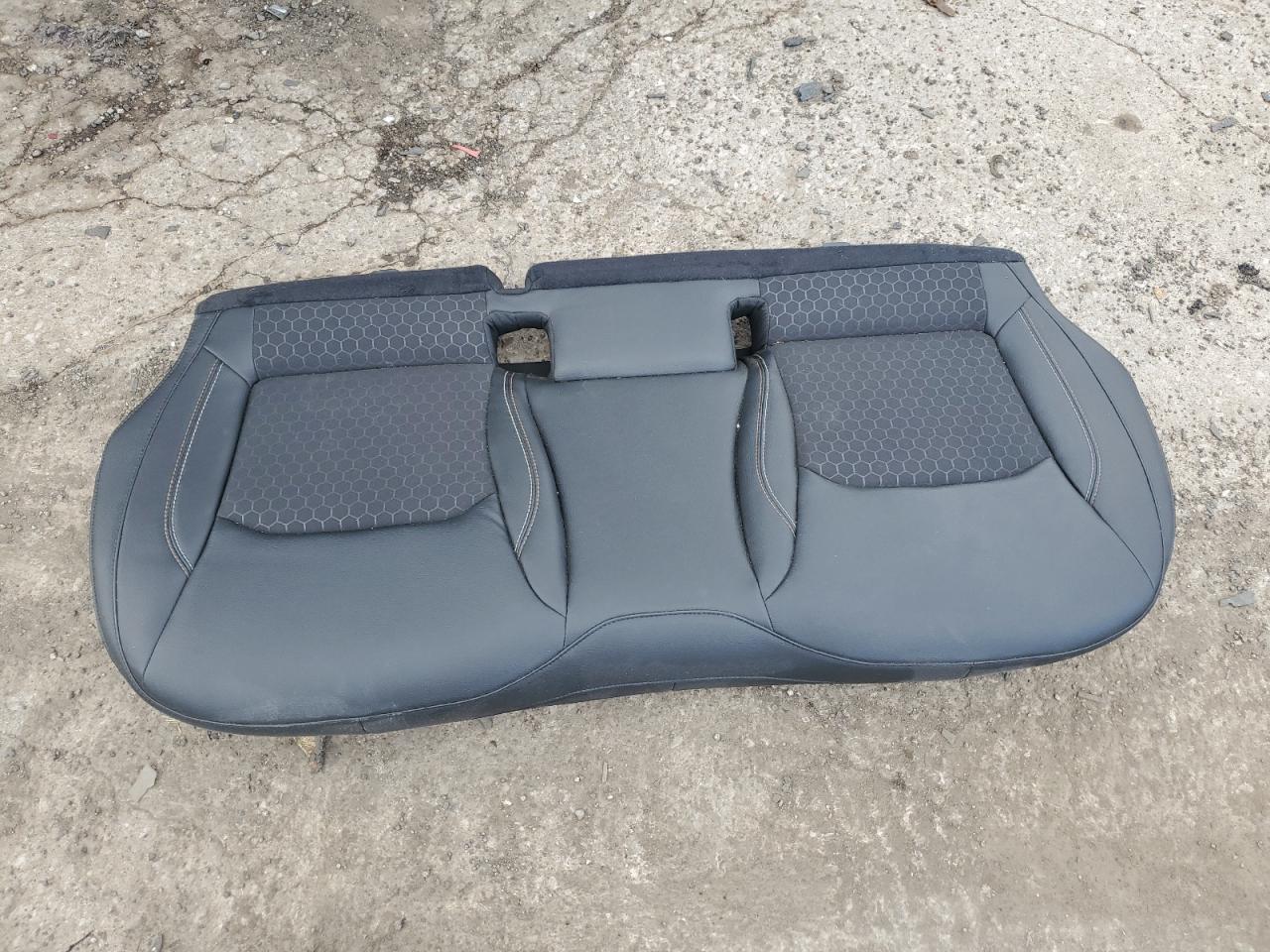 2018 Jeep Compass Latitude VIN: 3C4NJDBB7JT270422 Lot: 65493104