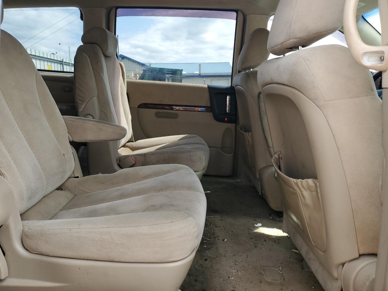 2007 Hyundai Entourage Gls VIN: KNDMC233X76012982 Lot: 68314564