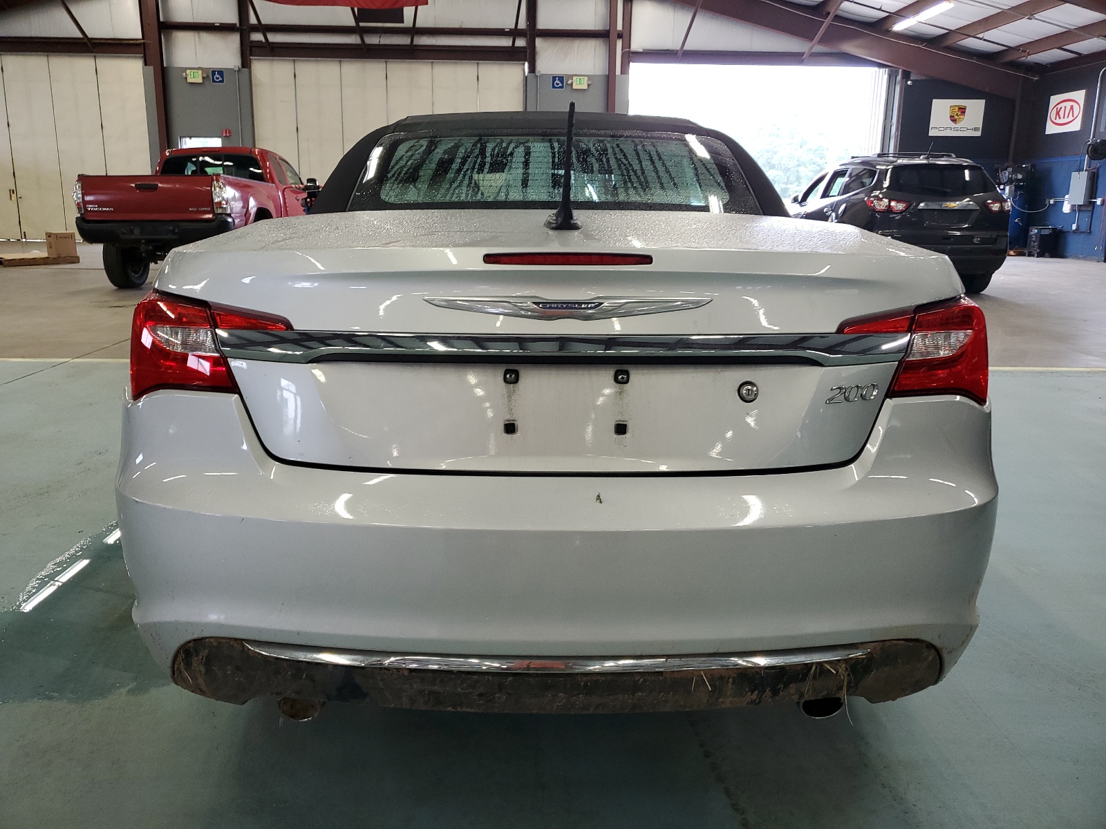 1C3BC2EG4BN623536 2011 Chrysler 200 Touring