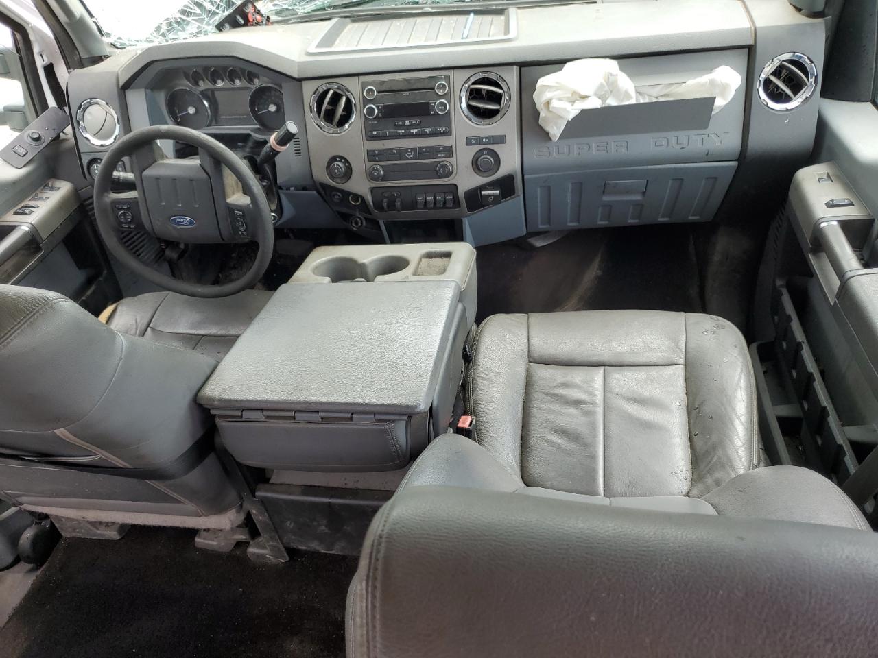 2016 Ford F250 - Image 8