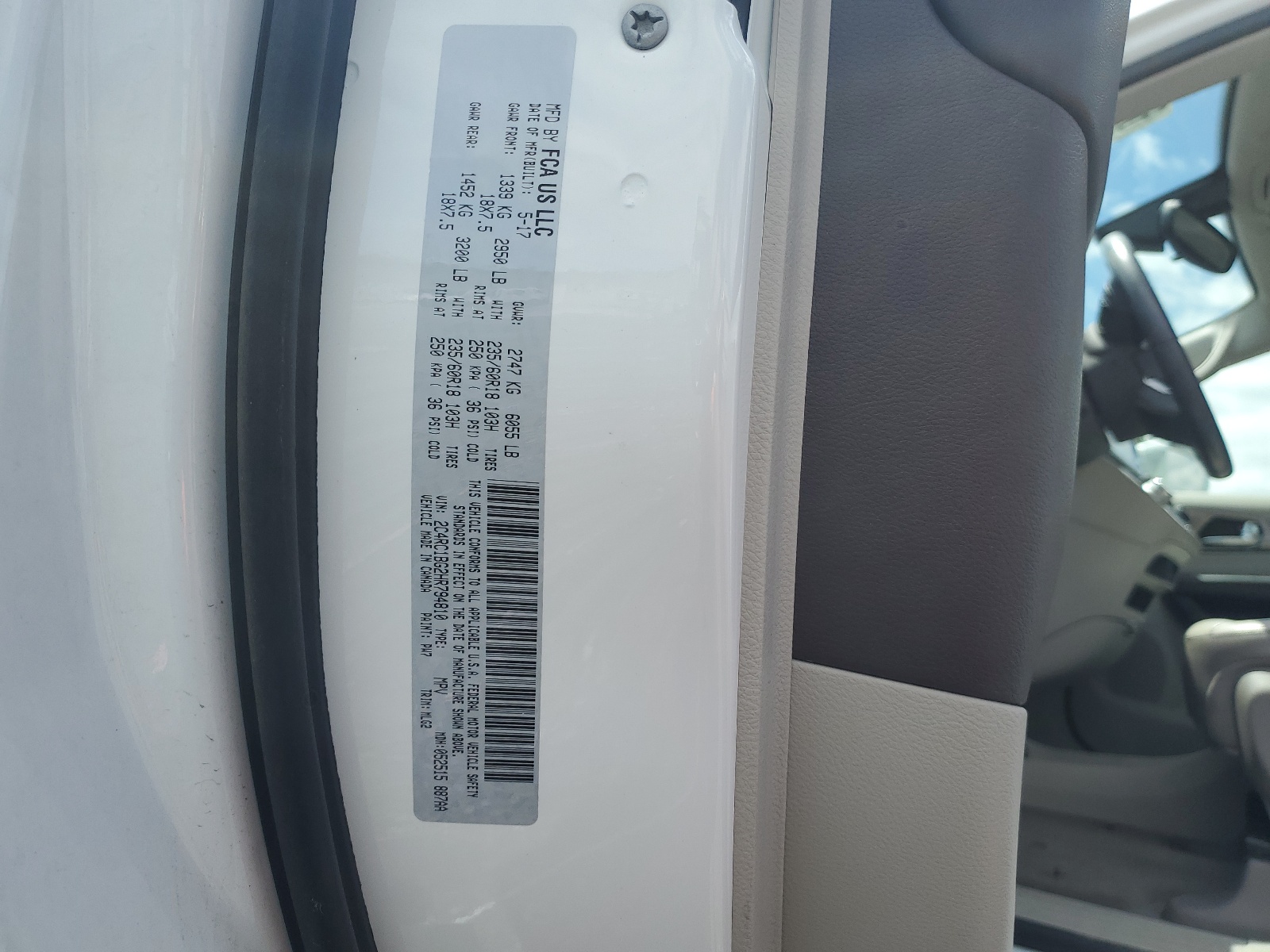 2C4RC1BG2HR794810 2017 Chrysler Pacifica Touring L