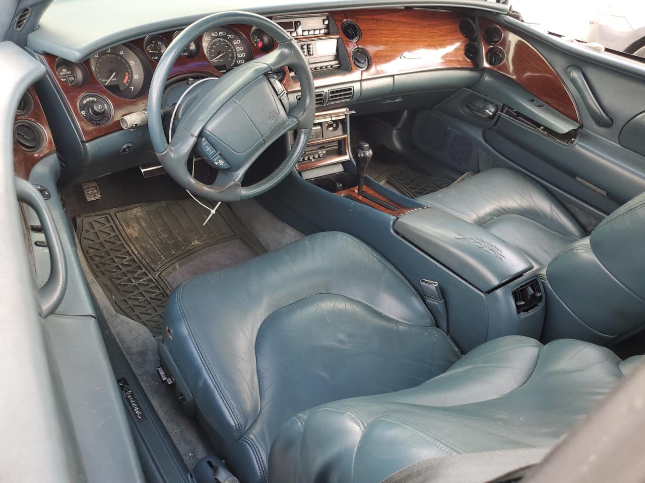 1995 Buick Riviera VIN: 1G4GD2211S4732892 Lot: 67980194