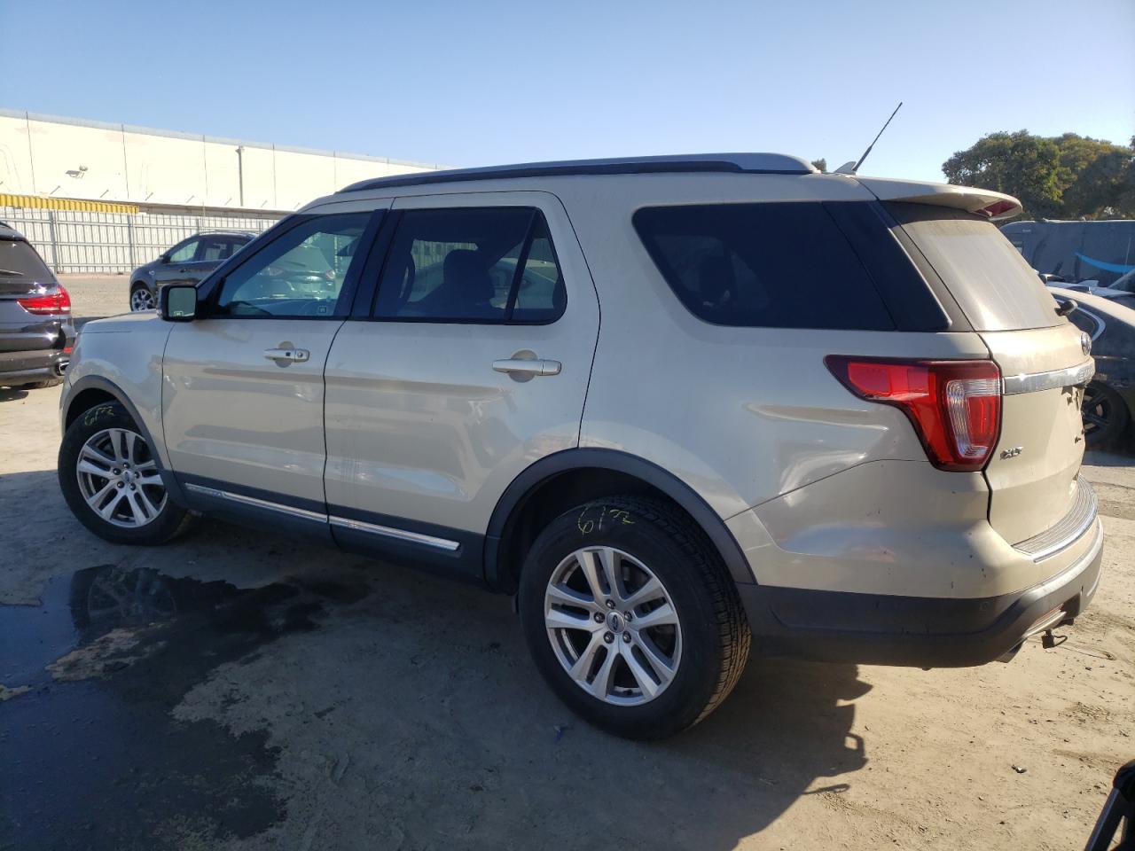 1FM5K8D81JGB93908 2018 FORD EXPLORER - Image 2