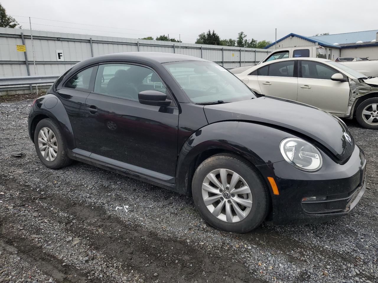 2015 Volkswagen Beetle 1.8T VIN: 3VWF17AT4FM646492 Lot: 66689694