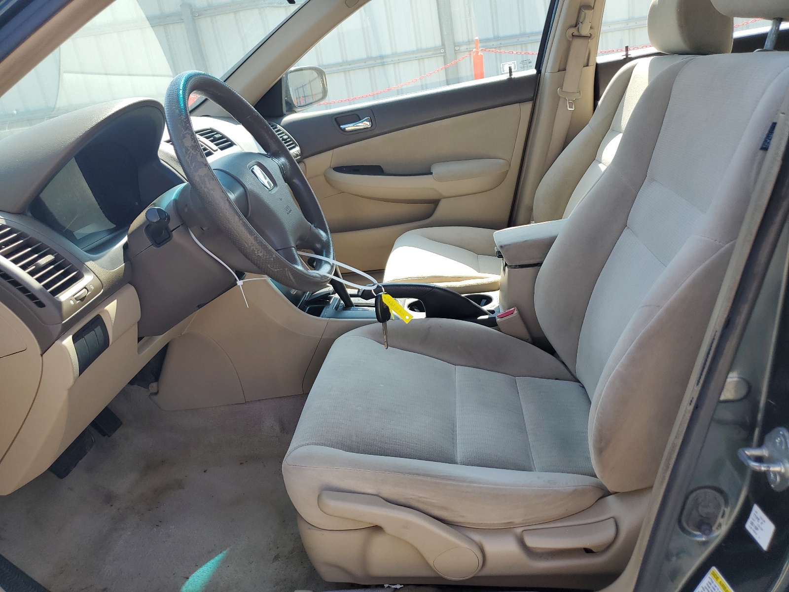 1HGCM56425A027874 2005 Honda Accord Lx