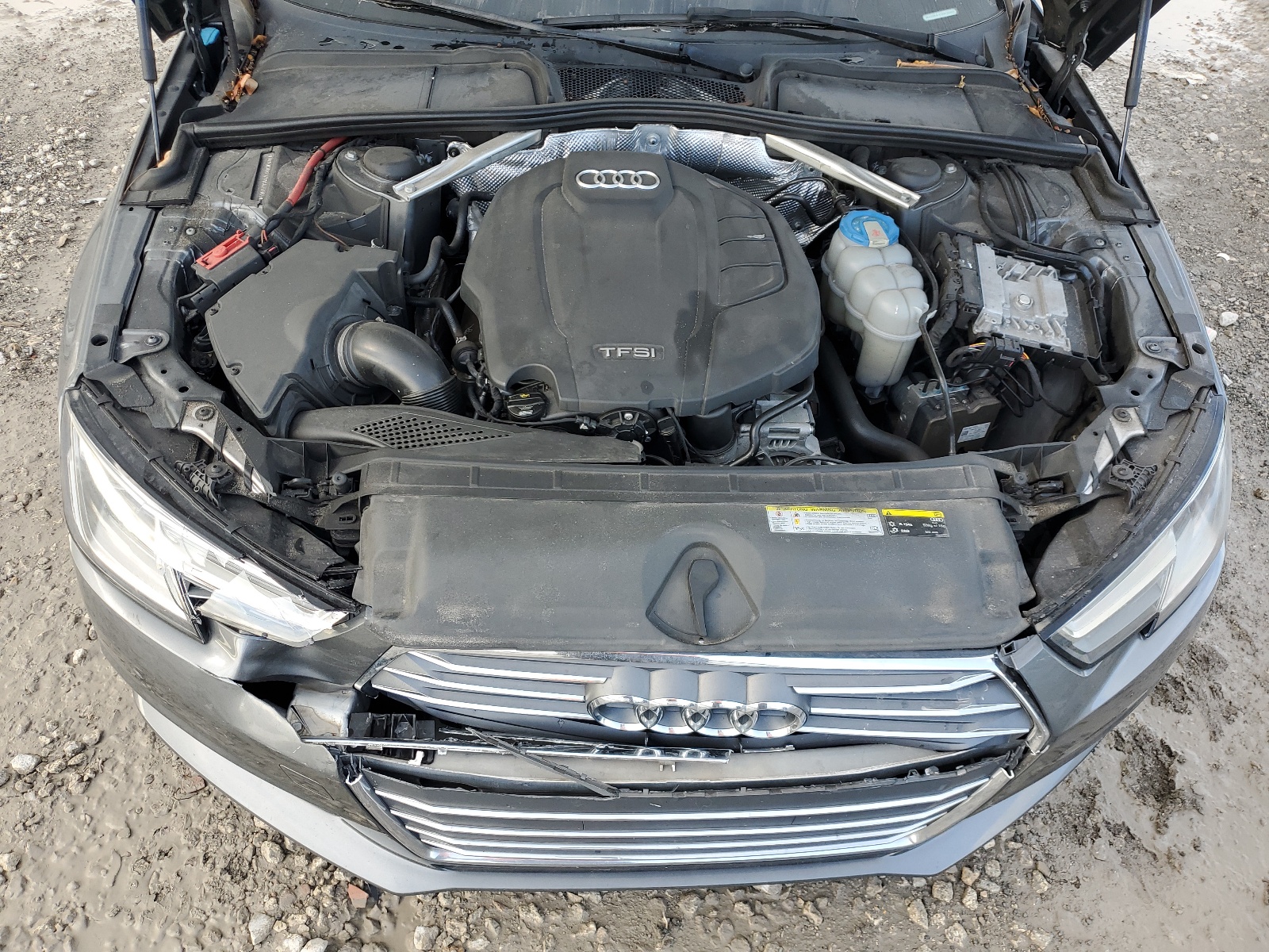 WAUGNAF41HA026965 2017 Audi A4 Premium