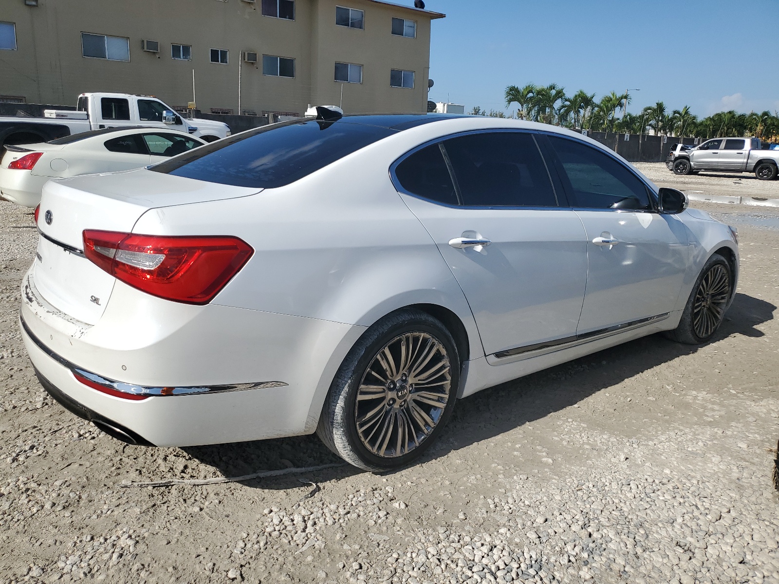 KNALN4D7XE5142795 2014 Kia Cadenza Premium