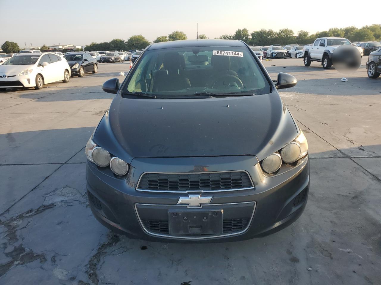 VIN 1G1JC5SB6E4153157 2014 CHEVROLET SONIC no.5