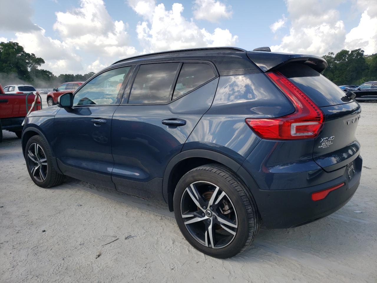 YV4162UM9N2749478 Volvo XC40 T5 R- 2