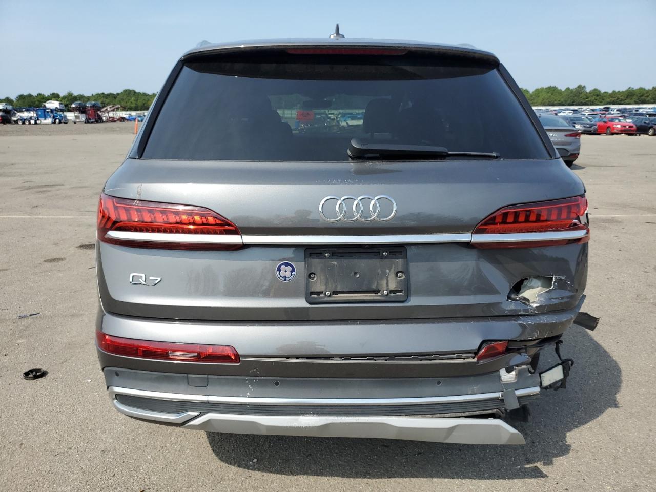 WA1AJAF73MD019677 2021 Audi Q7 Premium