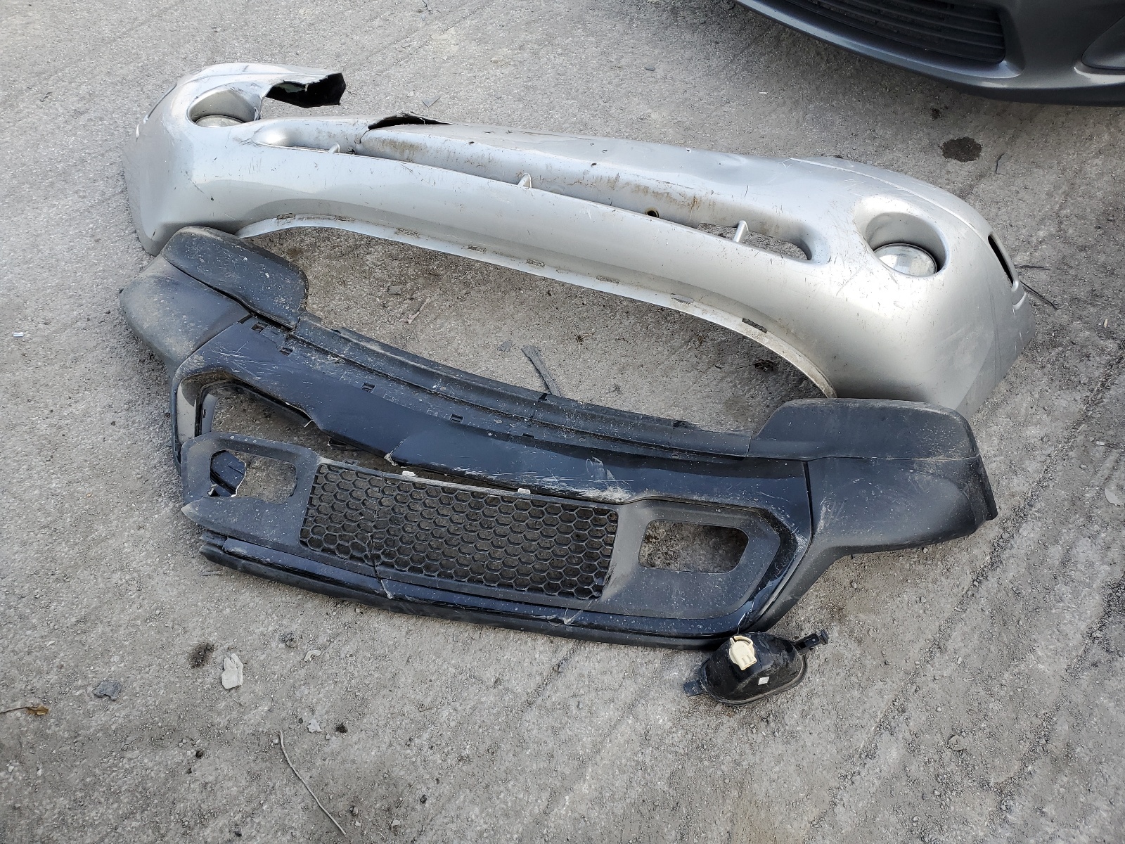 1GKDT13SX82239264 2008 GMC Envoy