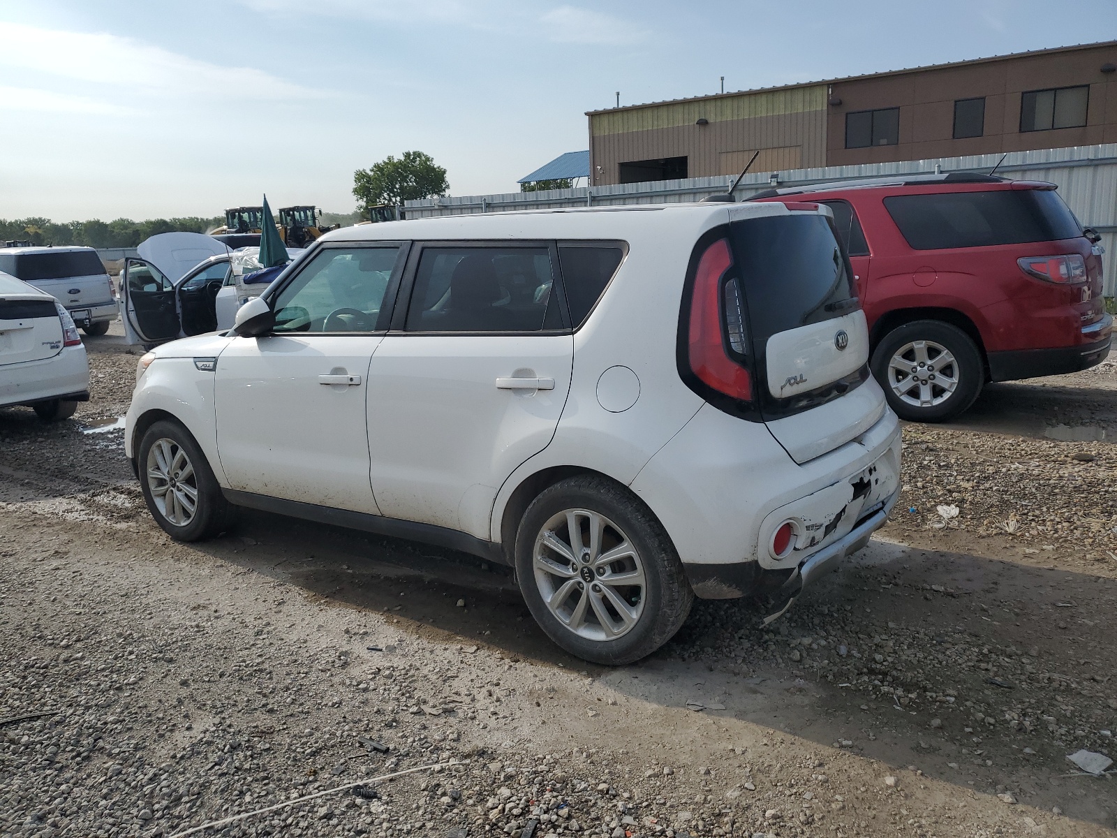 2017 Kia Soul + vin: KNDJP3A56H7413362