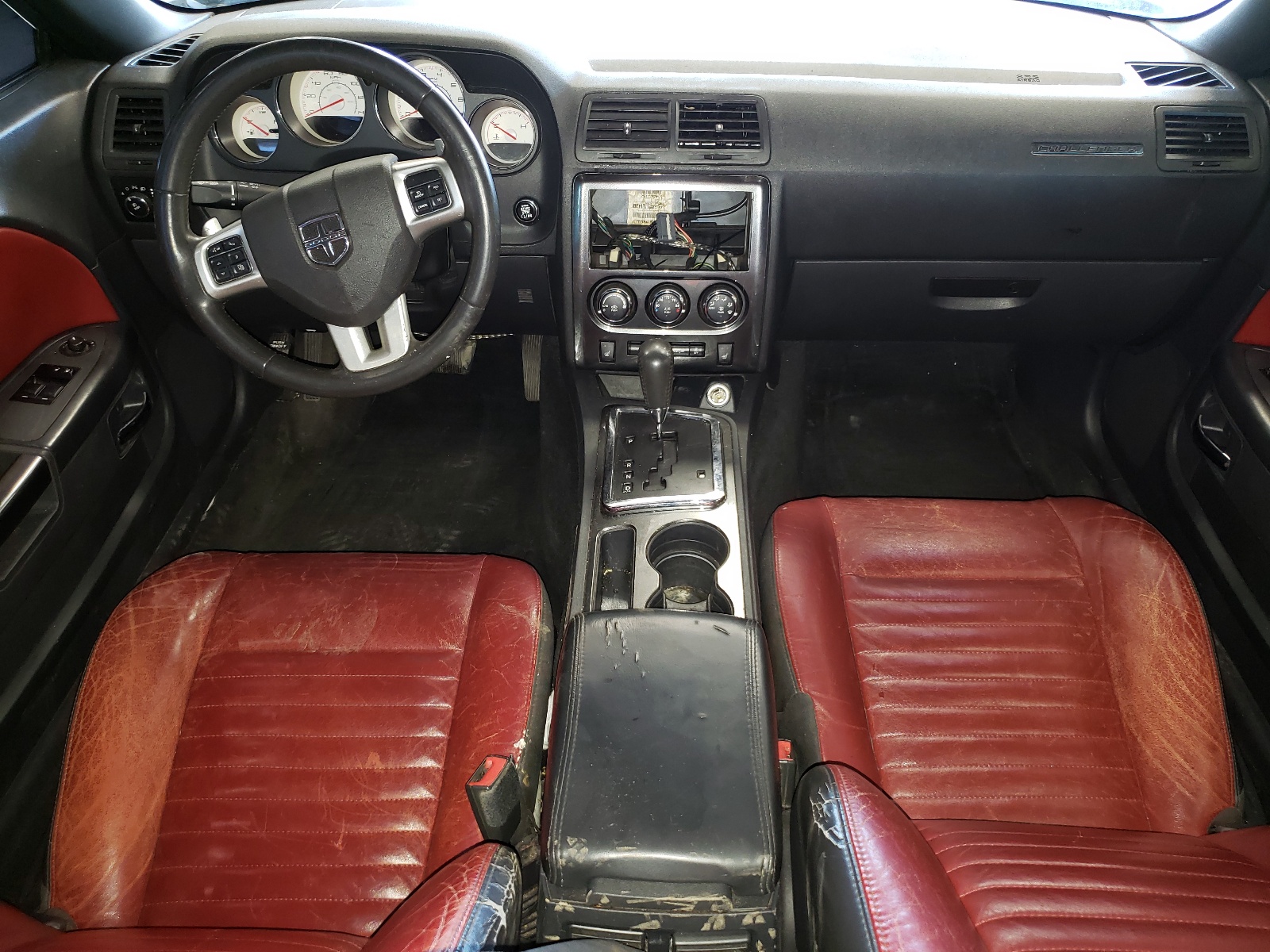 2C3CDYAGXDH535872 2013 Dodge Challenger Sxt