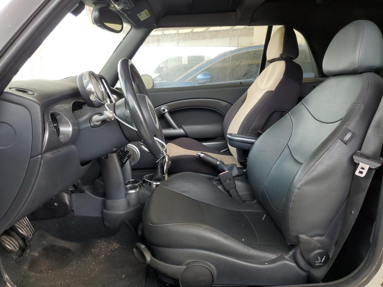 2006 Mini Cooper S VIN: WMWRH33576TF89693 Lot: 66696114