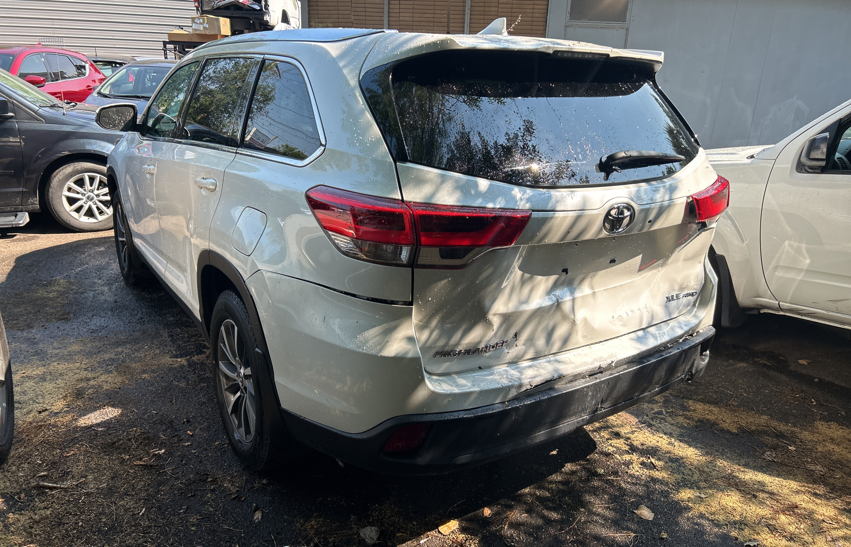 2019 Toyota Highlander Se vin: 5TDJZRFH4KS740629