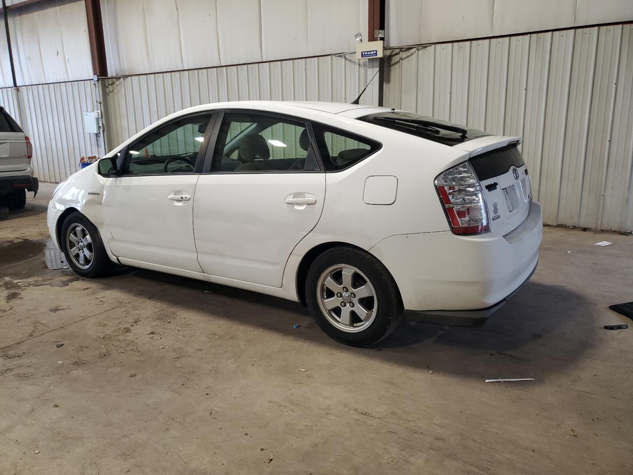 2008 Toyota Prius - Image 2