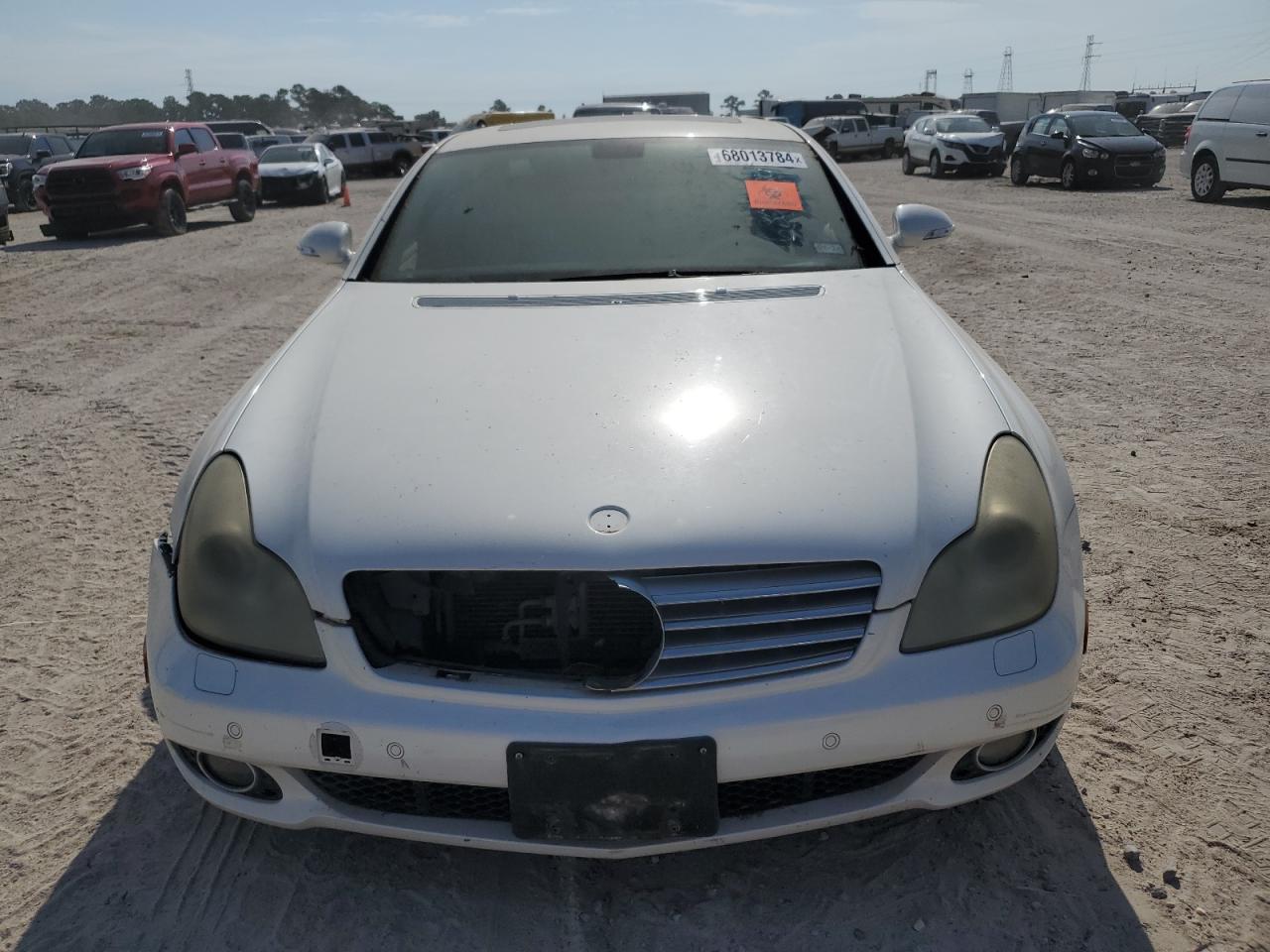 2008 Mercedes-Benz Cls 550 VIN: WDDDJ72X98A135748 Lot: 68013784