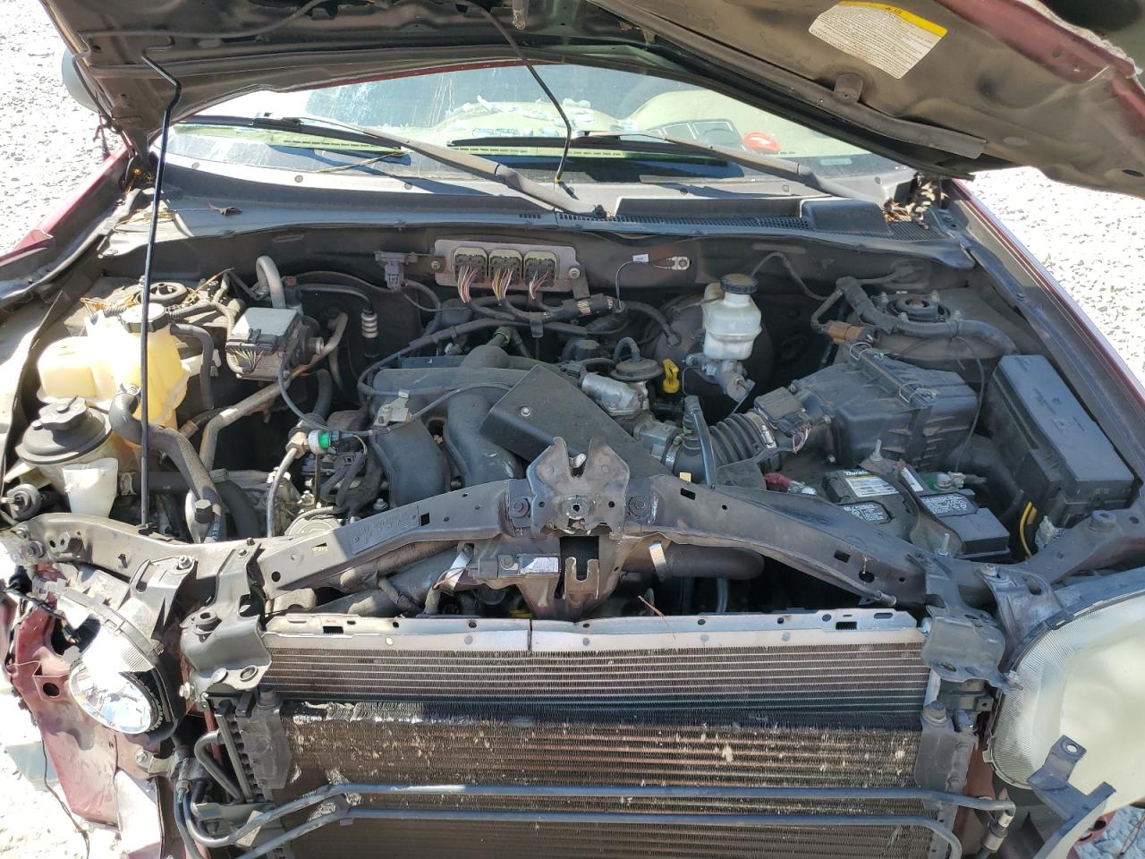 2006 Ford Escape - Image 13