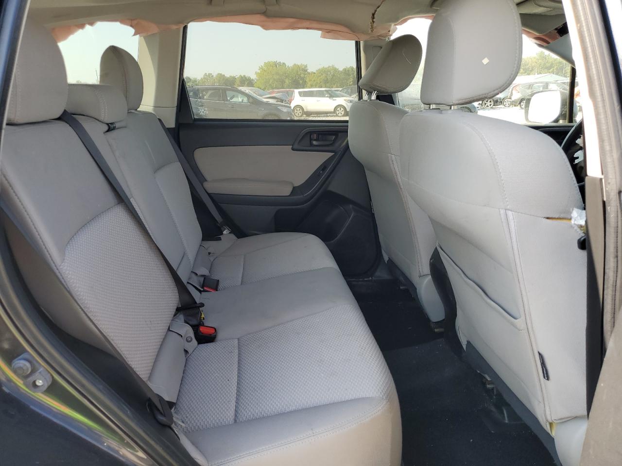 2014 Subaru Forester - Image 11