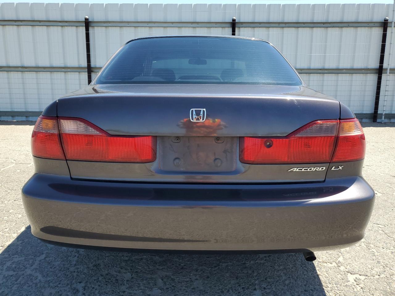 1999 Honda Accord Lx VIN: 1HGCG5646XA057888 Lot: 68701434