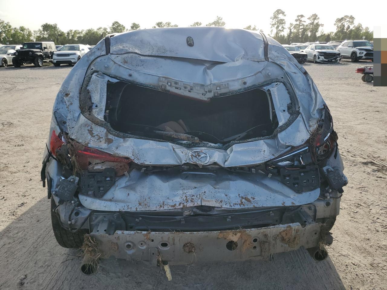 2018 Mazda 3 Touring VIN: 3MZBN1L3XJM190942 Lot: 65441844